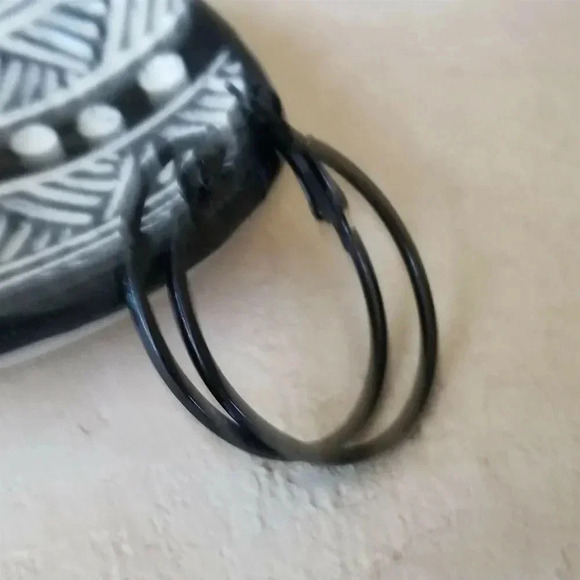 Sleek Black Enamel Hoop Earrings 35mm 1.4" Leverback Minimalist Classic Style - Picture 3 of 4